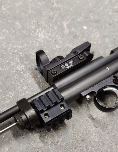 Crosman 2240 picatinny side - 2240,