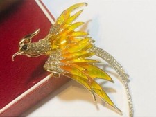 Pretty Vintage Style Enamel &