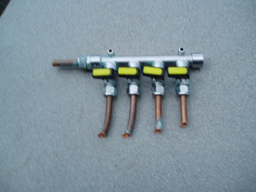 Caravan gas manifold - caravan,