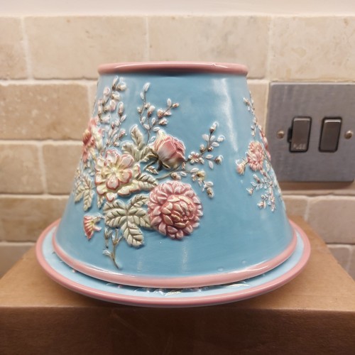 Bnwt yankee candle ceramic - yankee,