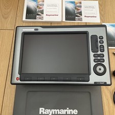 RAYMARINE CHARTPLOTTER E120W