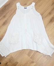 Sarah Santos Made In Italy