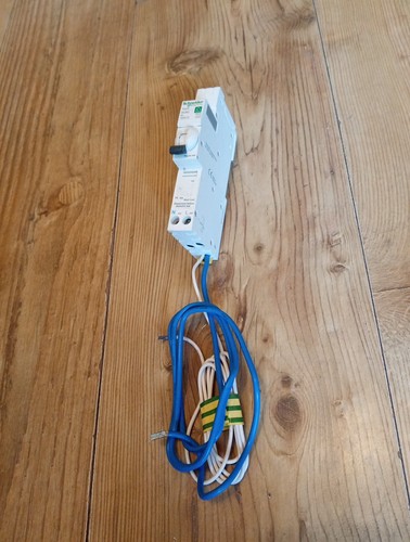 Schneider resi amp curve b - schneider,