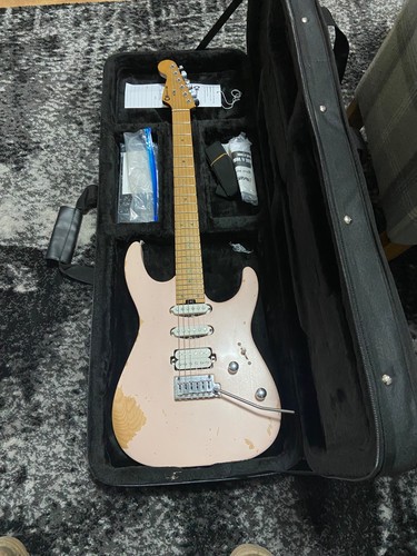 Charvel pro mod - signature, rick
