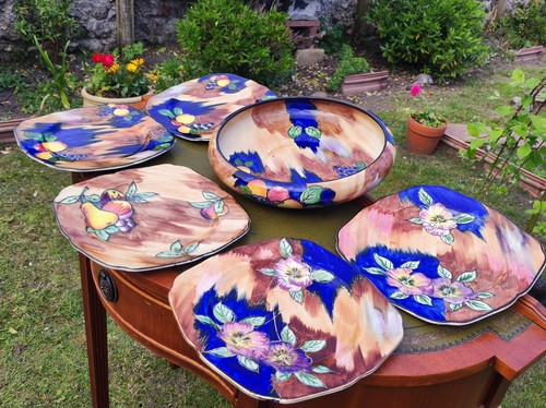 Tunstall fruit bowl and - h&k,