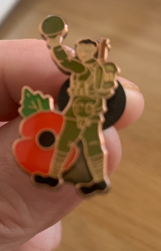 Men remembrance soldier - remembrance,
