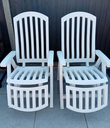 Oasis plastic recliner - x,