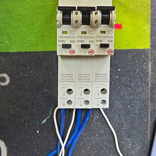 Wylex nhxsbs1b32 rcbo 32a - nhxsbs1b32, 30ma