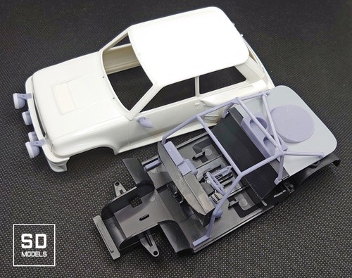 R01 24 renault 5 - ,