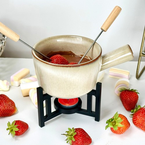 Chocolate fondue set reactive - fondue,