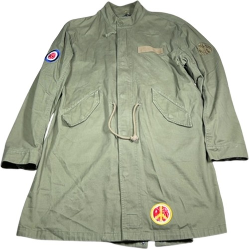 Pretty green - green,