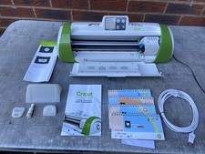 Cricut Expression 2 CREX002 Cutting Machine Craft Card Making . Free UK Post.