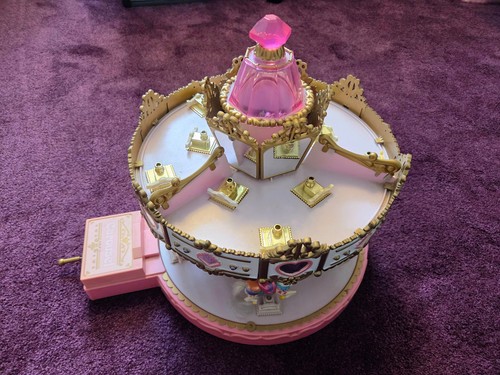 Matchbox carousel toy 1989 - carousel, toy,