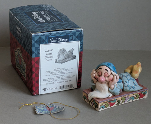 Disney traditions snow white - traditions,