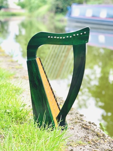 Stings musical harp with - 10,