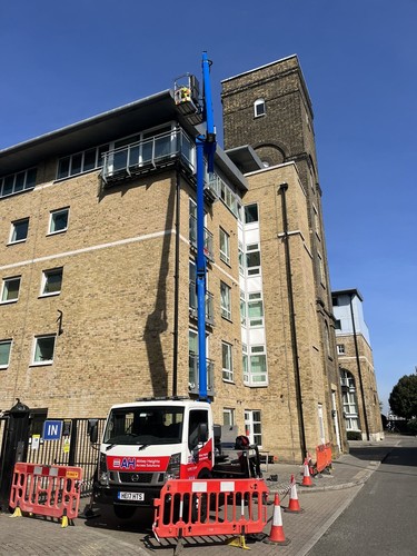 Cherry picker access platform - cherry,