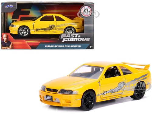 Leon nissan skyline r - nissan,