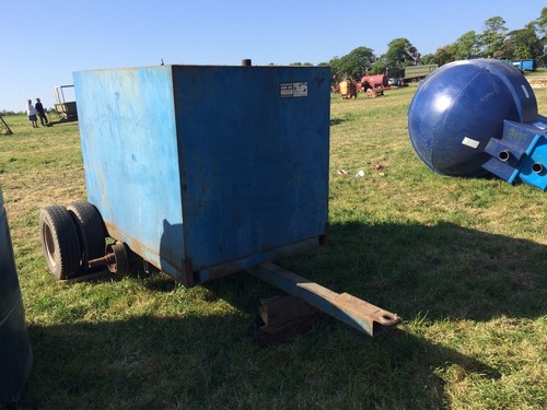Fuel bowser 300 plus - fuel, vat