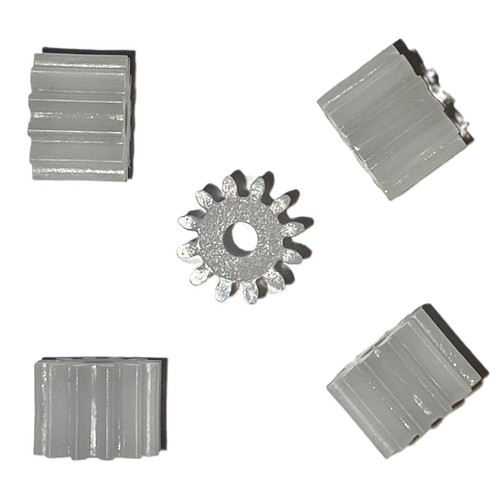 Plastic scalextric pinion 12 - plastic,