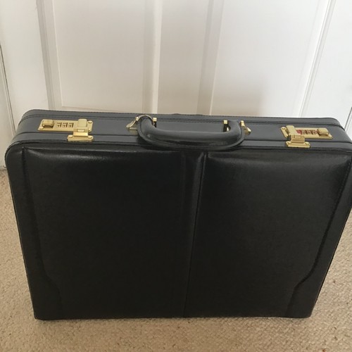 Briefcase attache genuine - ,