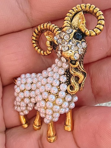 Vintage style gold tone - tone, ram