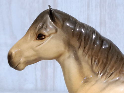 Beswick dun highland pony - beswick,