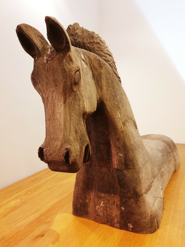 Original vintage hand carved - original,