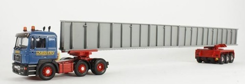 Corgi heavy haulage - heavy, man