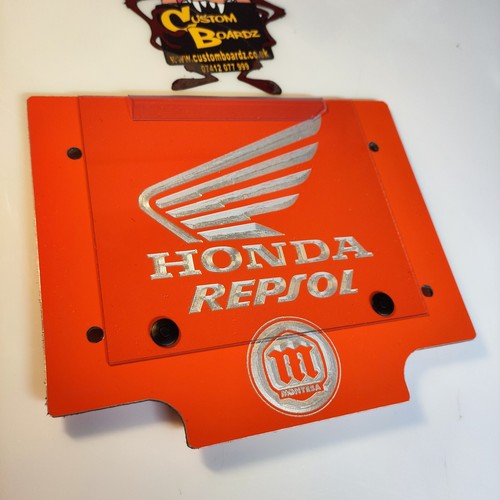 Trials front number board - front,