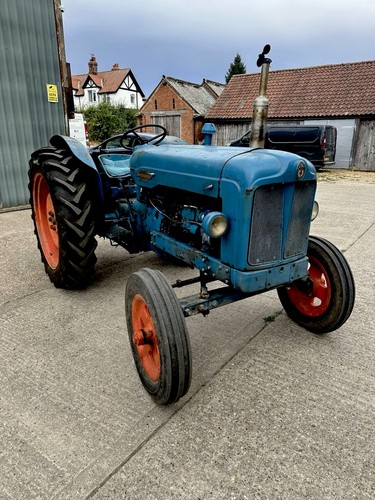 Fordson power major tractor - .,
