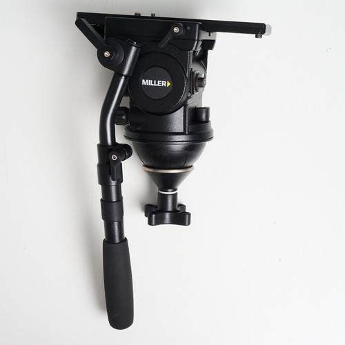 Miller arrowx fluid tripod - 3,