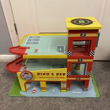 Le Toy Van Dino's Toy Car