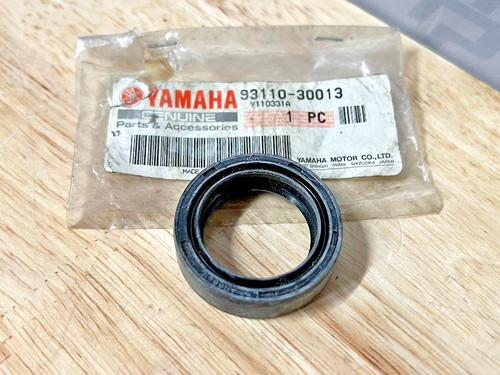 New old stock genuine yamaha - new,
