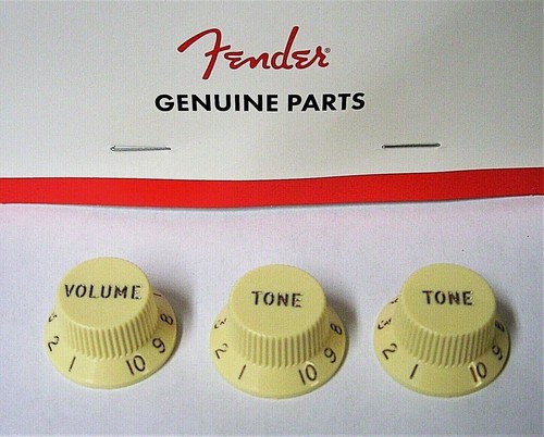 Fender stratocaster aged white - aged,