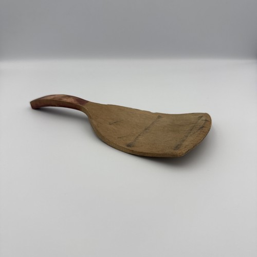 Primitive wooden curved - 9”,