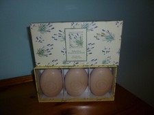 Asquith & Somerset Lavender Three Fine Fragranced Soaps 3 x 150g BNIB