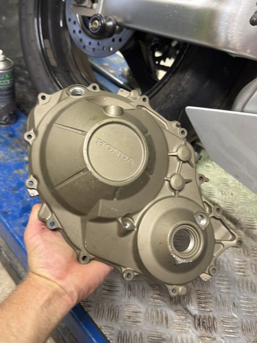 Right engine clutch - clutch, case