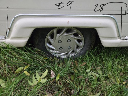 Caravan avondale 2004 wheel - caravan,