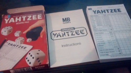 Yahtzee score pad official - score,