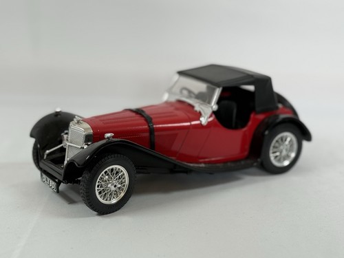 Burago scale die cast - 1/18,