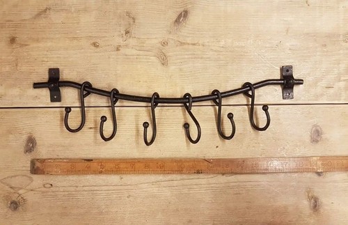 Rustic iron kitchen - rustic,