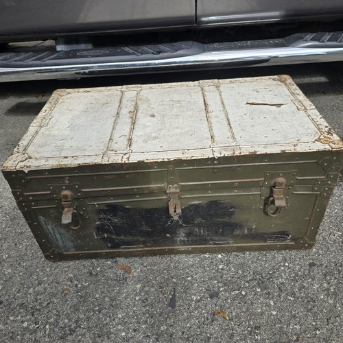 Vintage military metal - military,