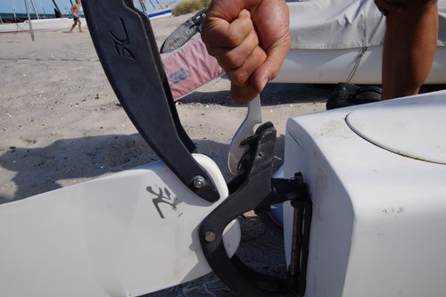 Cam puller for rowing - , machine