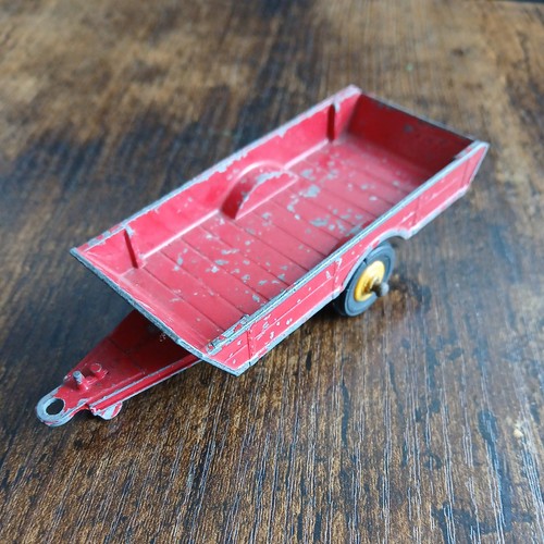 Dinky toys 320 halesowen farm - toys,