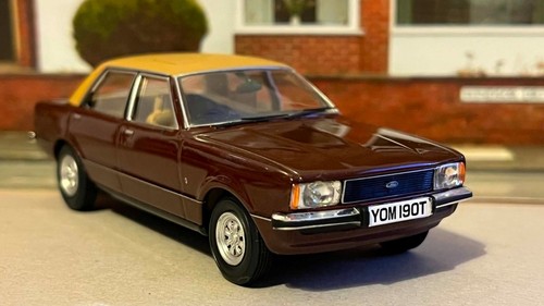 Corgi vanguards ford cortina - ford,