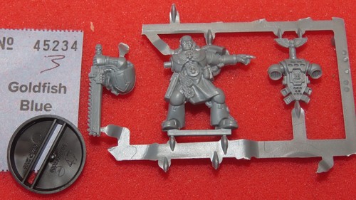 Warhammer40k space marine - space,