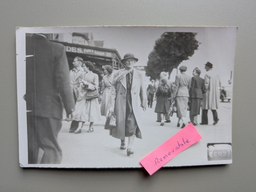 Old walking photo women - walking,