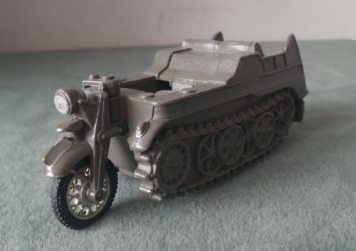 Vintage britains military - vintage,
