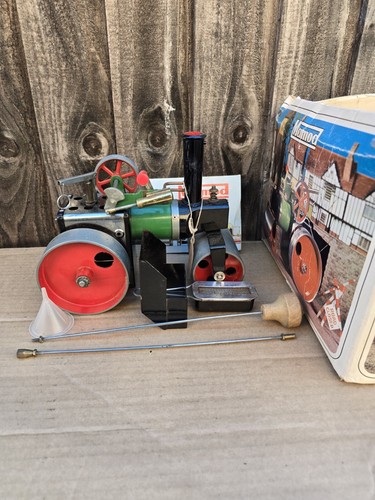 Mamod steam engine roller - engine,