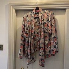 Floral Kimono Size L Flared Sleeve Cover Up Beachwear